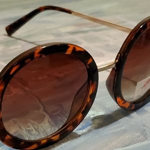 Betsey Johnson sunglasses